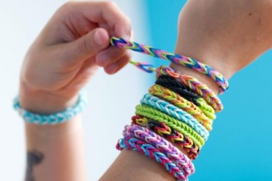 Vòng tay dây nịt cho trẻ chứa chất gây vô sinh